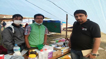 dfy-nepal-earthquake-medicine